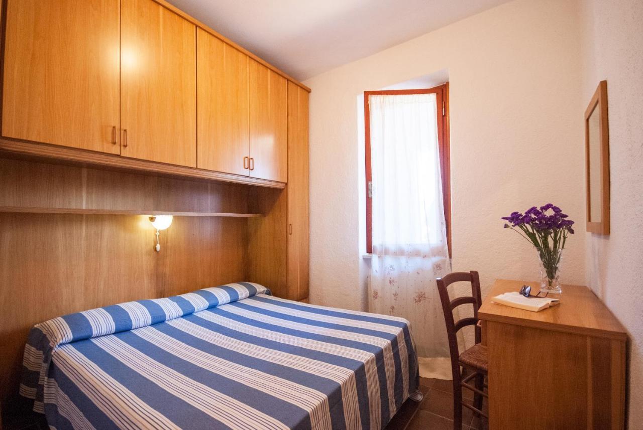 Appartamenti Gli Olmi Marina di Campo Bagian luar foto