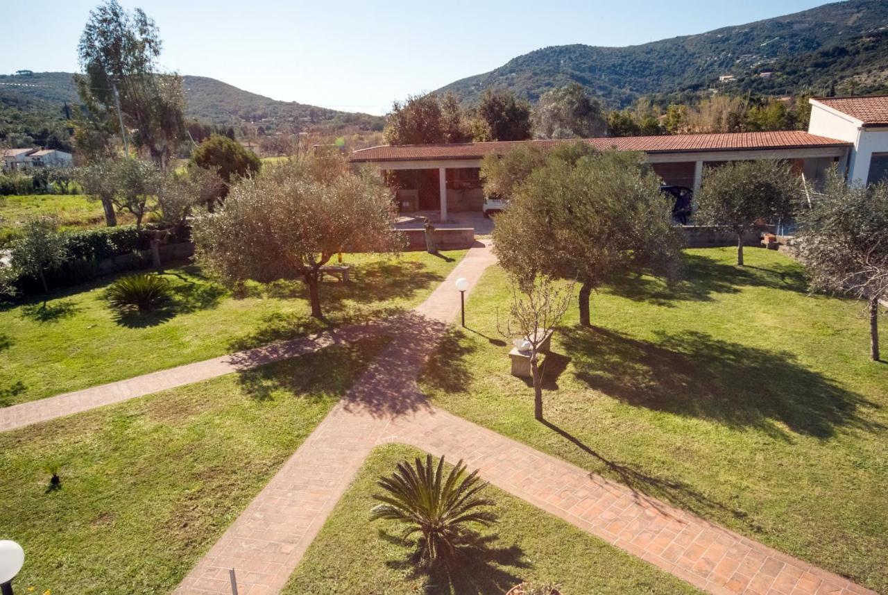 Appartamenti Gli Olmi Marina di Campo Bagian luar foto